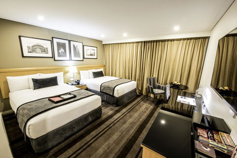 Rydges World Square - Accommodation Mount Tamborine 3