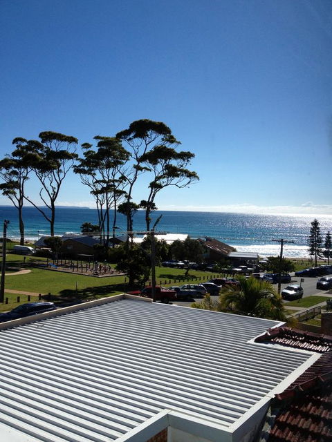 Breakers Apartments - Accommodation Mount Tamborine 3