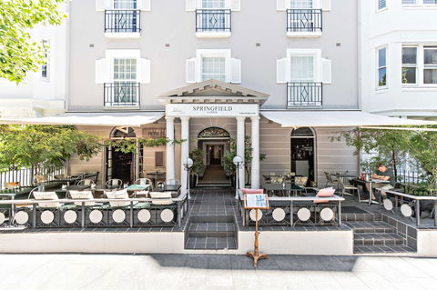 No 9 Springfield - Accommodation Mount Tamborine 0