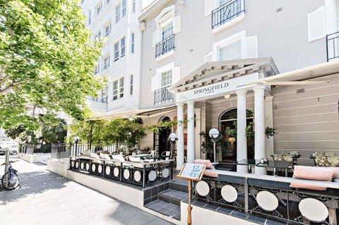 No 9 Springfield - Accommodation Mount Tamborine 4