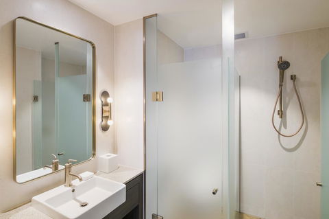The William Inglis Mgallery - Accommodation Mount Tamborine 40