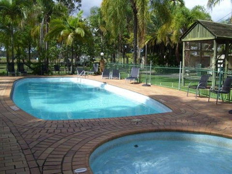 Glenwood Tourist Park & Motel - Accommodation Mount Tamborine 3