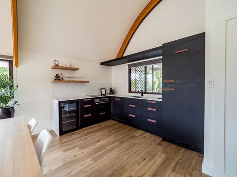 Waves Byron Bay - Accommodation Mount Tamborine 12