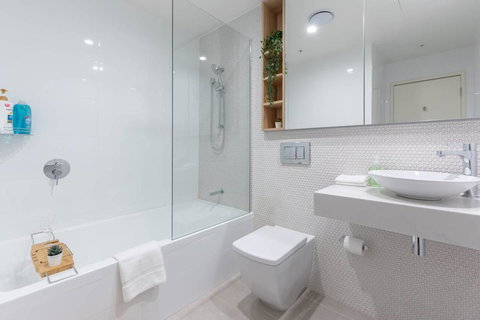 Japanese Style Waterfront Apt Wt Rooftop Pool - Accommodation Mount Tamborine 20