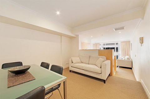 Wyndel Apartments Sydney CBD - Bond - Accommodation Mount Tamborine 9