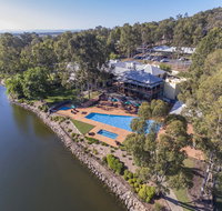 Oaks Cypress Lakes Resort - Accommodation Mount Tamborine