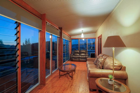 Jenkins Street Guesthouse - Accommodation Mount Tamborine 9