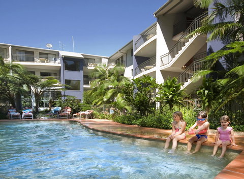 Flynns Beach Resort - Accommodation Mount Tamborine 0