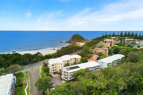 Flynns Beach Resort - Accommodation Mount Tamborine 5