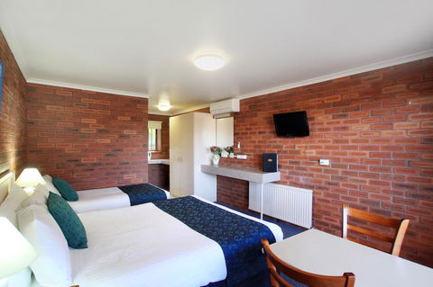 Pelican Motor Inn - Accommodation Mount Tamborine 43