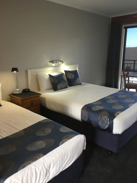 Pelican Motor Inn - Accommodation Mount Tamborine 6