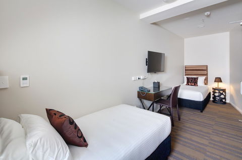 57Hotel - Accommodation Mount Tamborine 10
