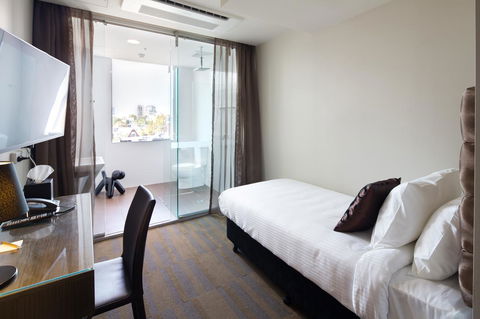 57Hotel - Accommodation Mount Tamborine 13