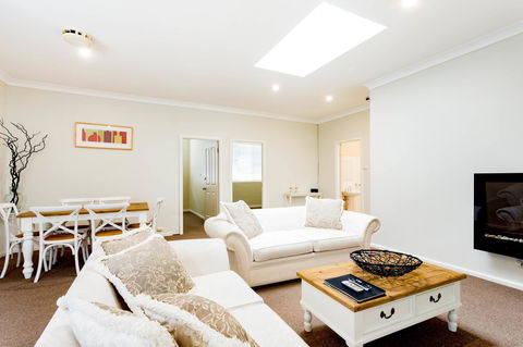 Bundanoon Country Inn Motel - Accommodation Mount Tamborine 33