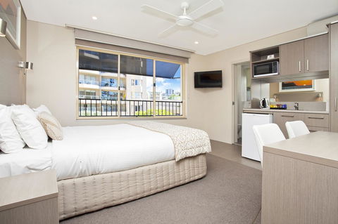 Manly Paradise Motel & Apartments - Accommodation Mount Tamborine 14