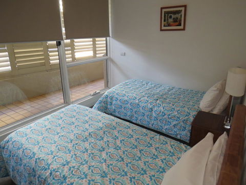 Manly Paradise Motel & Apartments - Accommodation Mount Tamborine 32