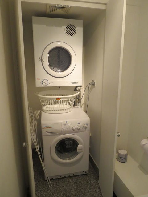 Manly Paradise Motel & Apartments - Accommodation Mount Tamborine 24