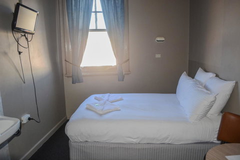Commercial Hotel Motel Lithgow - Accommodation Mount Tamborine 24