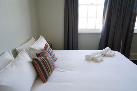 Rosehill Hotel - Accommodation Mount Tamborine 5