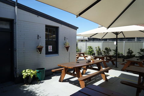Rosehill Hotel - Accommodation Mount Tamborine 34