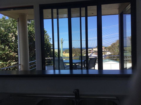 The Boat House - Accommodation Mount Tamborine 3