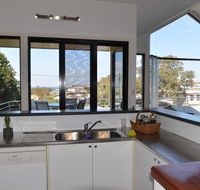 The Boat House - Accommodation Mount Tamborine