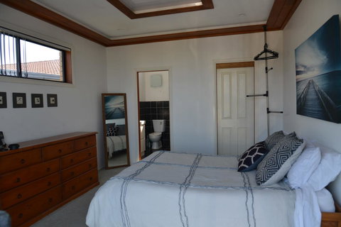 The Boat House - Accommodation Mount Tamborine 7