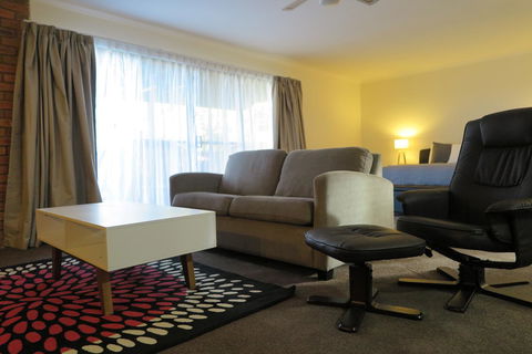 Summerhill Motor Inn - Accommodation Mount Tamborine 40