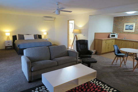 Summerhill Motor Inn - Accommodation Mount Tamborine 38