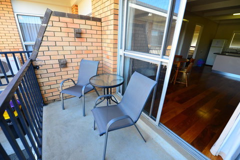 City Centre Apartments - Accommodation Mount Tamborine 2