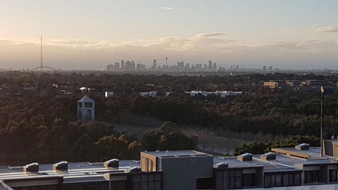Sky Garden Olympic Park - Accommodation Mount Tamborine 33