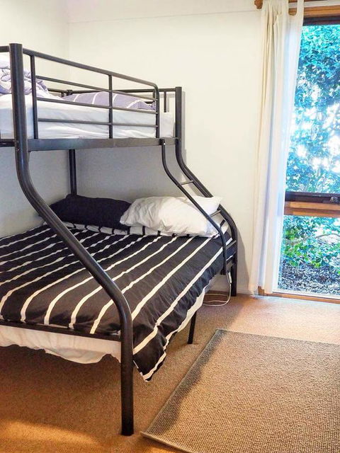 Lark Cottage - Accommodation Mount Tamborine 12