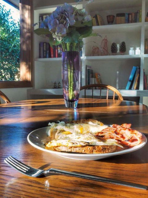 Lark Cottage - Accommodation Mount Tamborine 1