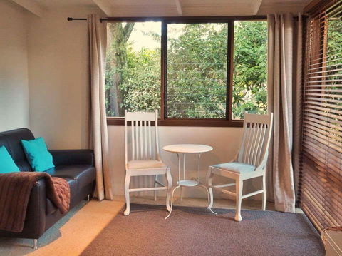 Lark Cottage - Accommodation Mount Tamborine 6