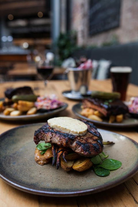 The Lucky Hotel - Accommodation Mount Tamborine 40