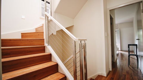 Cozy 5 Bed House In Sydney - Accommodation Mount Tamborine 4