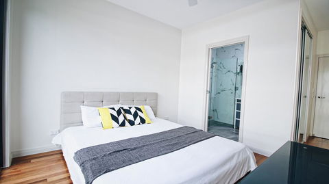 Cozy 5 Bed House In Sydney - Accommodation Mount Tamborine 13