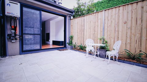 Cozy 5 Bed House In Sydney - Accommodation Mount Tamborine 10