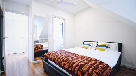 Cozy 5 Bed House In Sydney - Accommodation Mount Tamborine 12