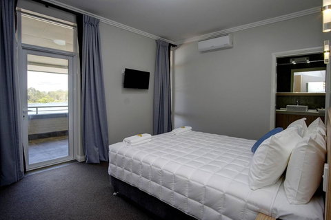 Lakes And Ocean Hotel Forster - Accommodation Mount Tamborine 12