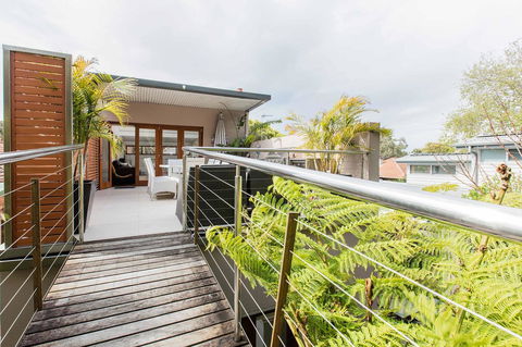 Family Surf House 5 Min Walk To Manly Beach - Accommodation Mount Tamborine 0