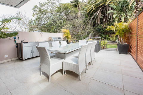 Family Surf House 5 Min Walk To Manly Beach - Accommodation Mount Tamborine 4