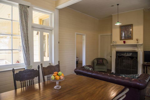 Hillview Heritage Hotel - Accommodation Mount Tamborine 4