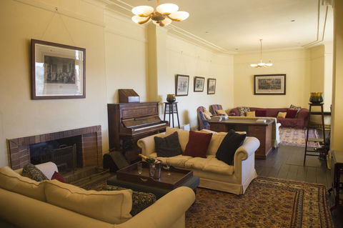 Hillview Heritage Hotel - Accommodation Mount Tamborine 9