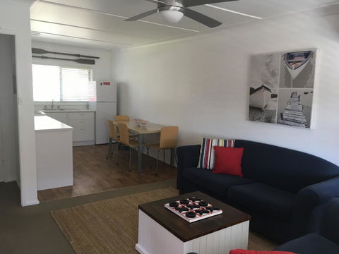 Tomaree Lodge - Accommodation Mount Tamborine 1