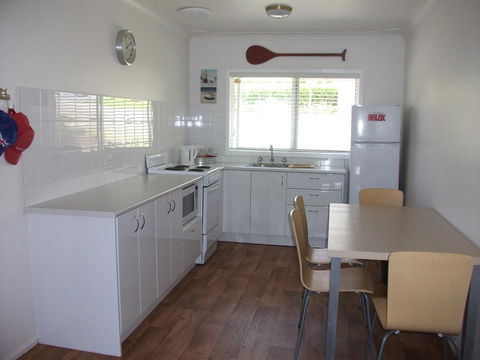 Tomaree Lodge - Accommodation Mount Tamborine 2