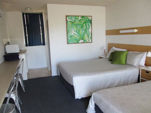 South Seas Motel - Accommodation Mount Tamborine 1