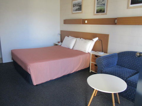 South Seas Motel - Accommodation Mount Tamborine 4