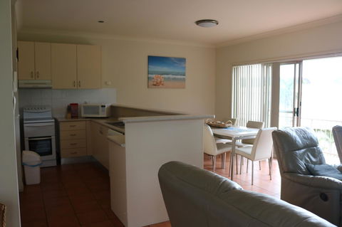 Beaches Apartments Merimbula - Accommodation Mount Tamborine 17