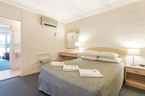 Black Dolphin Resort Motel & Apartments - Accommodation Mount Tamborine 18